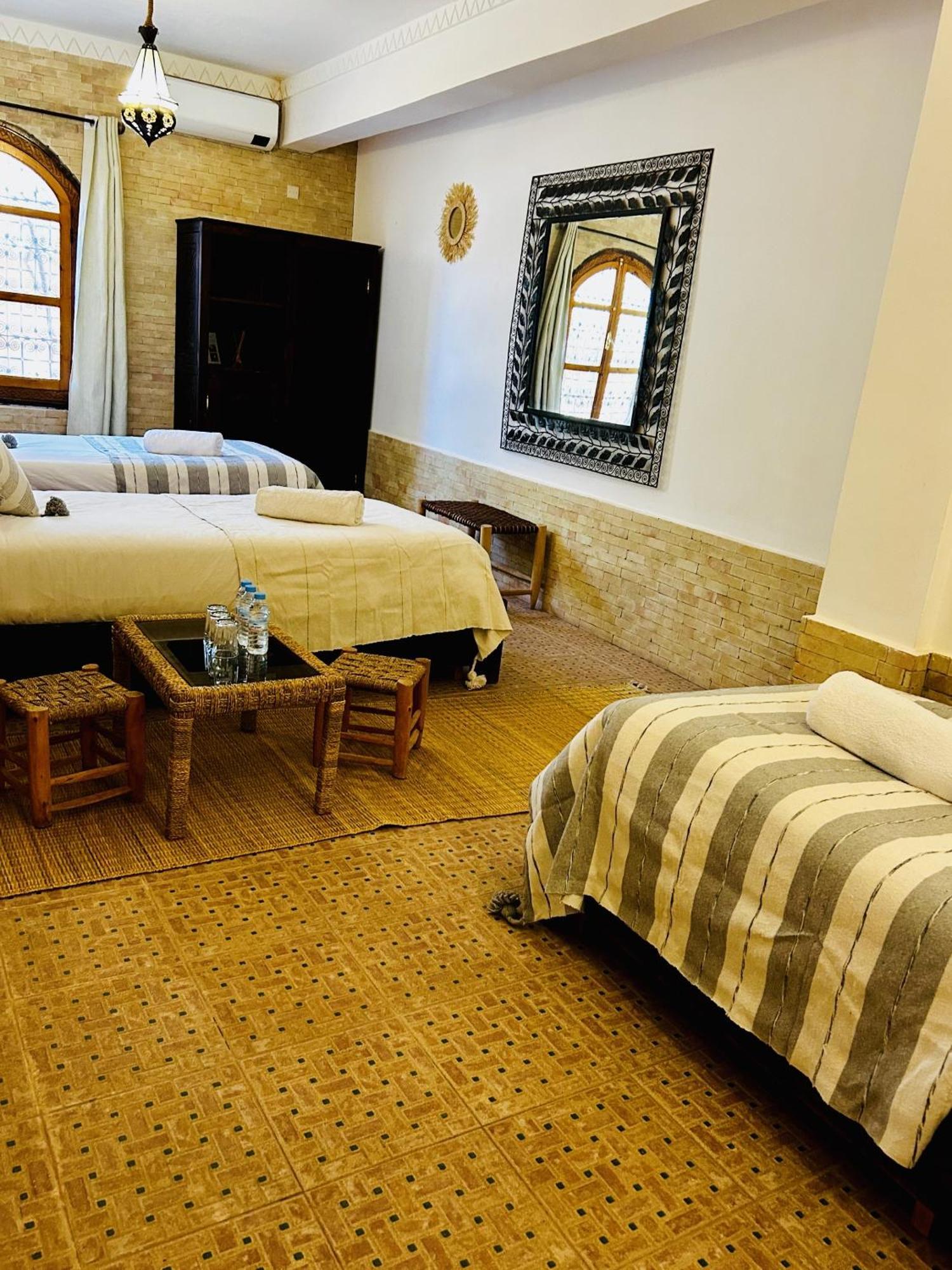 Kasbah Isfoula And Spa Ait Benhaddou Quarto foto