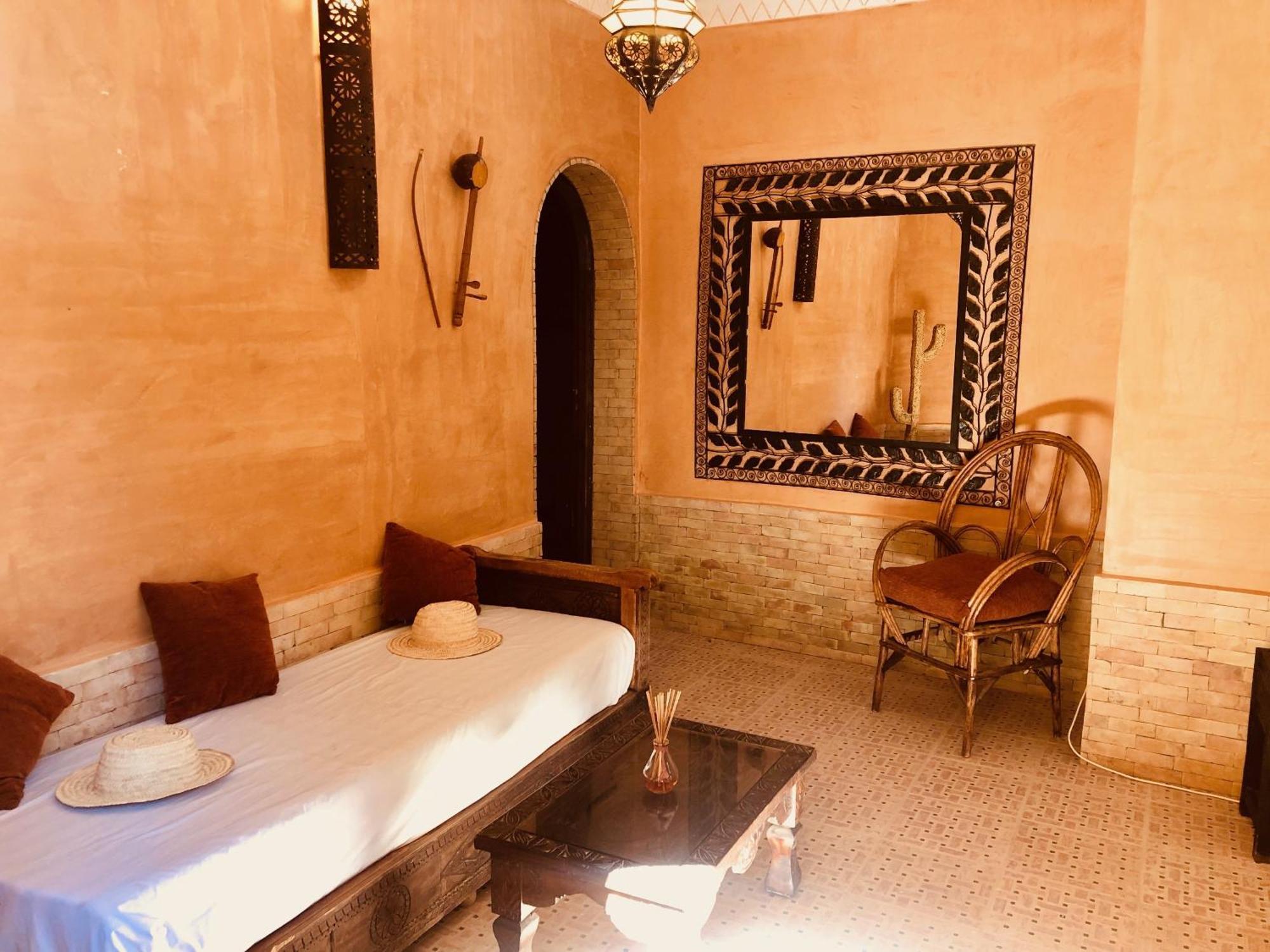 Kasbah Isfoula And Spa Ait Benhaddou Quarto foto